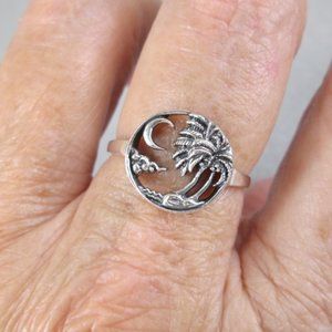 Sterling Silver Coconut Palm Tree and Crescent Moon ring>925 Palm Tree ring